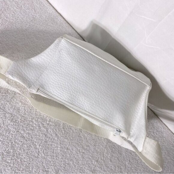 Vintage White Faux Leather Florida Sport Fanny Pack Bum Bag - Picture 4 of 15